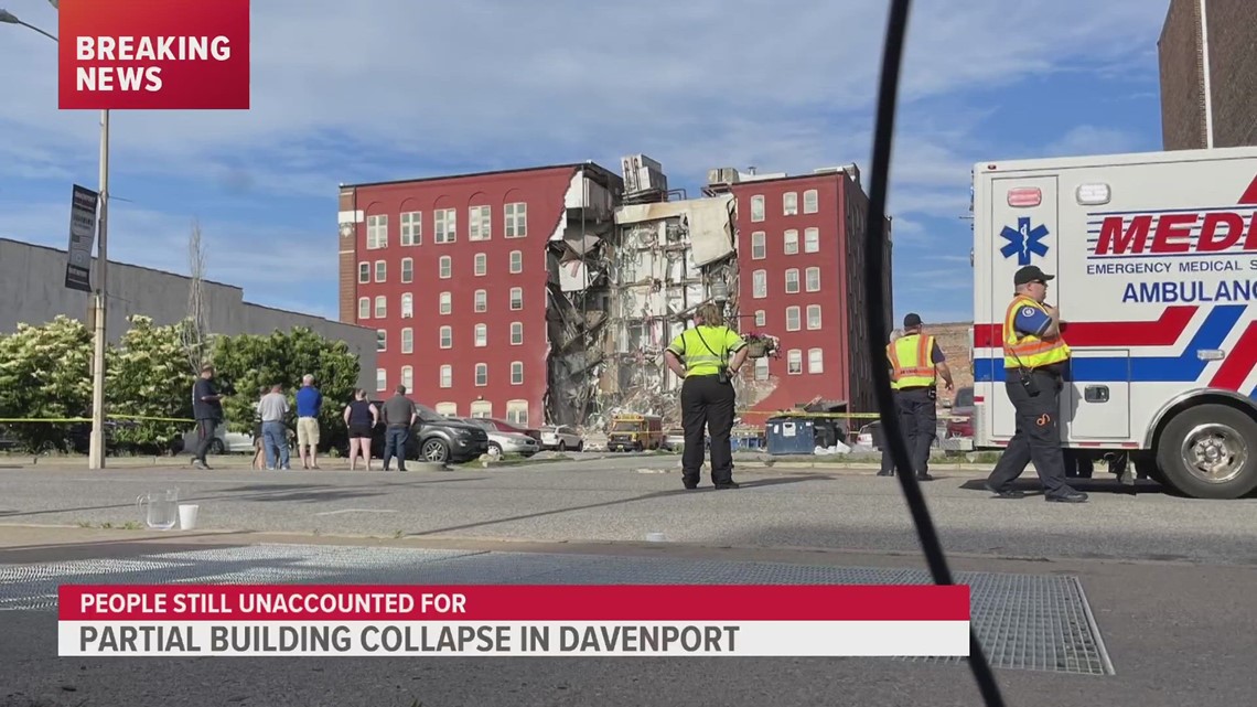 Apartment Building Collapses At 324 Main Street In Davenport