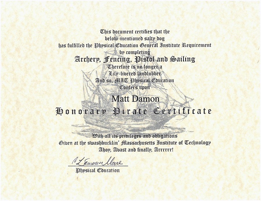 Arrrr Actor Matt Damon Was Awarded An Honorary Mit Pirate Certificate At Mitcommencement