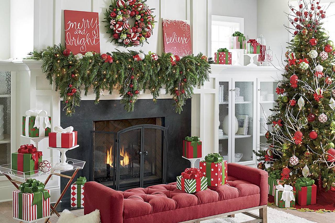 Christmas Mantel Decor Ideas 15 Tips For Festive Fireplaces Storables