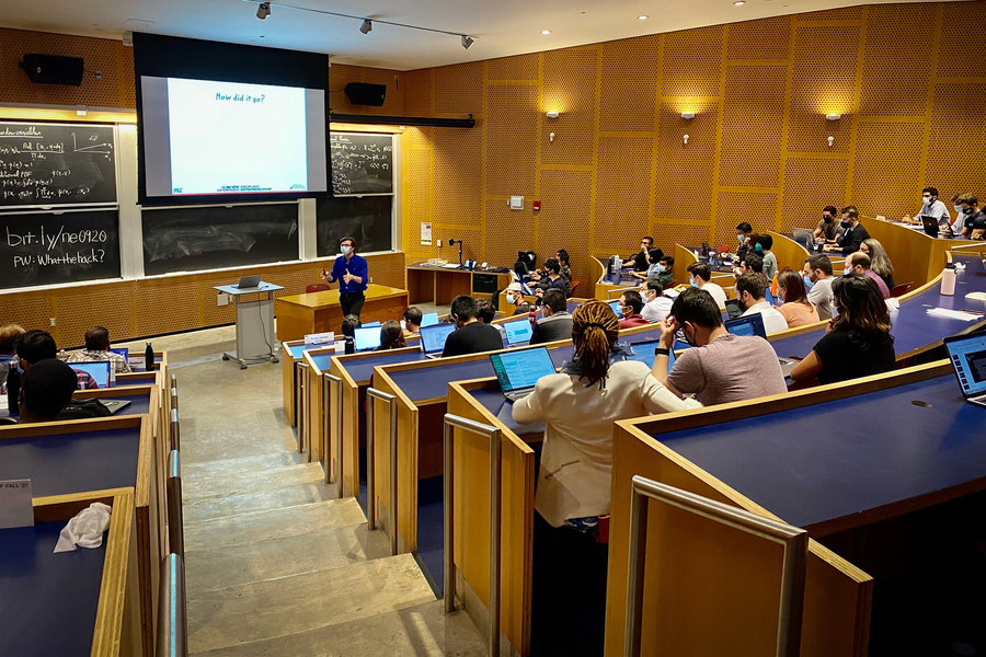 Historic Entrepreneurship Course Shows No Signs Of Slowing Down Mit News Massachusetts