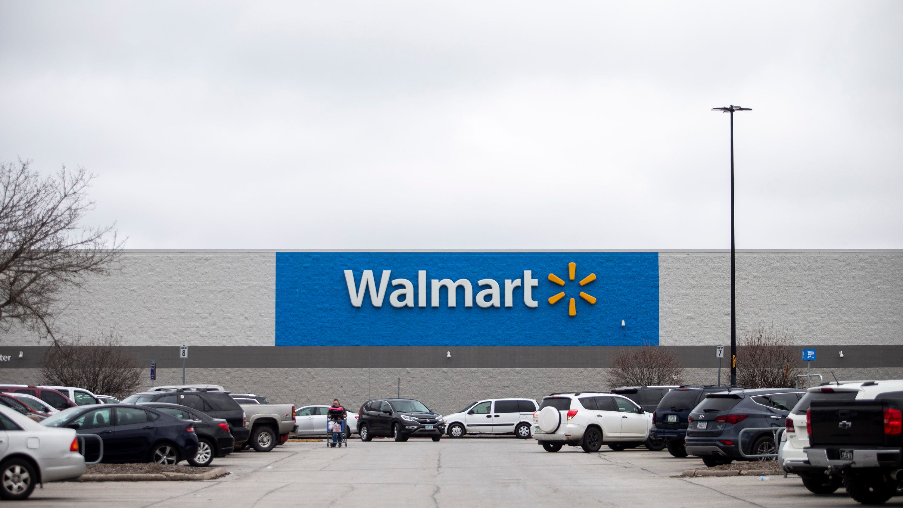 Is Walmart Open Today Jan 1 2024 Store Hours For New Year S Day