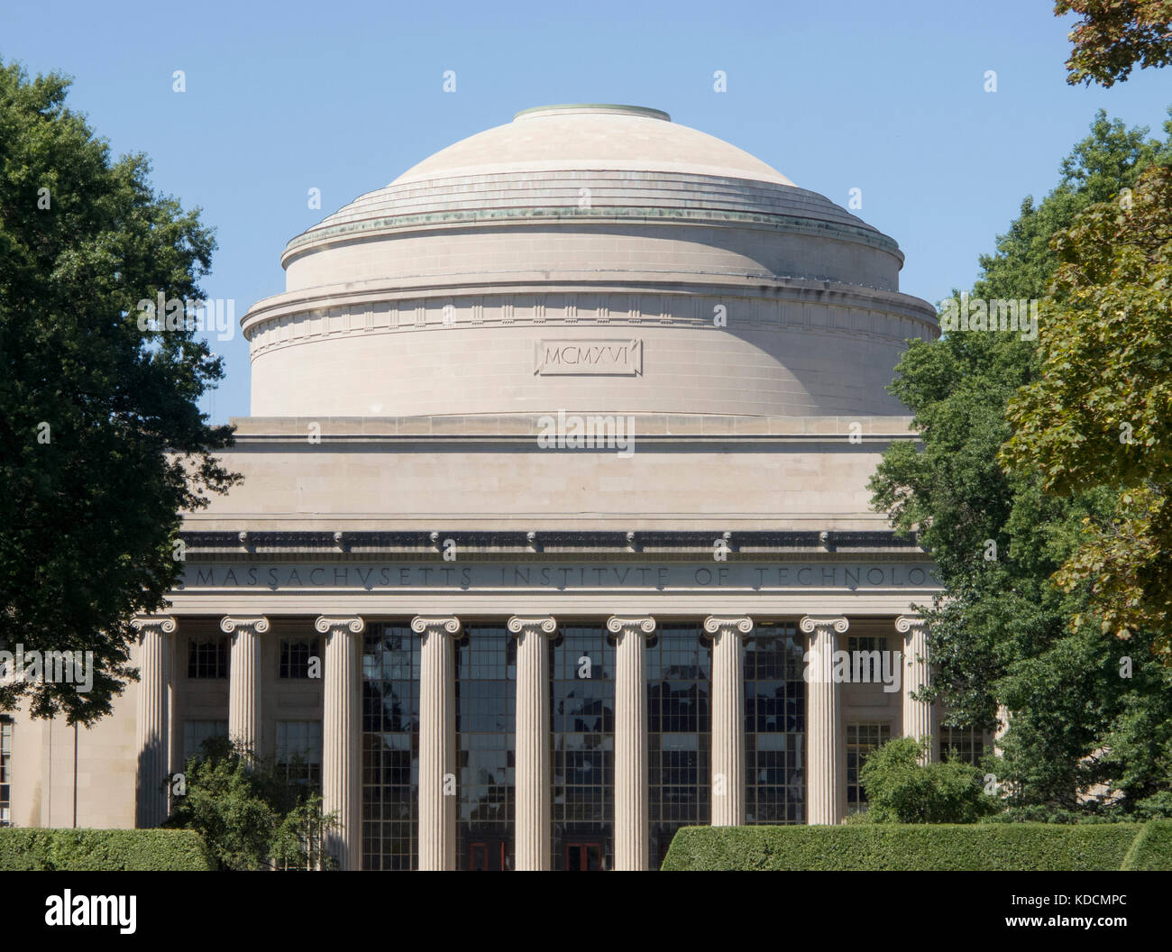 Massachusetts Institute Of Technology Stock Photo Alamy