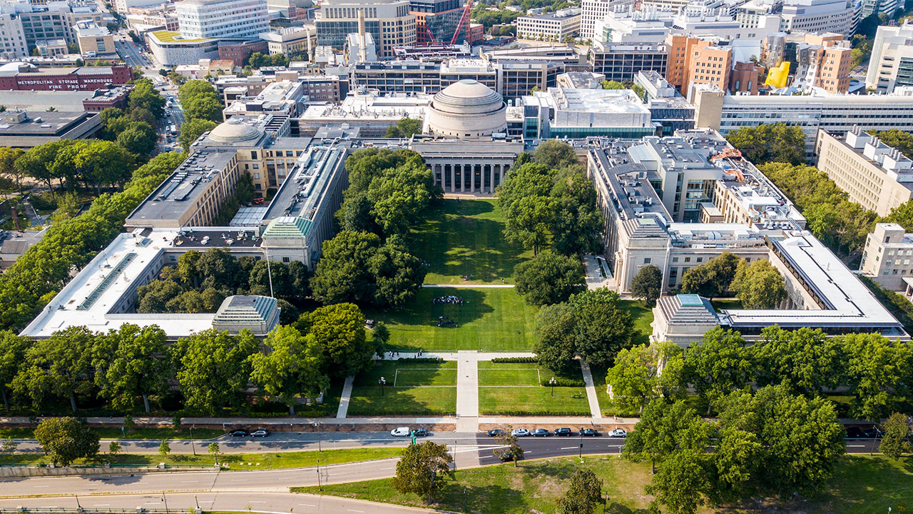 Mit Campus Buildings