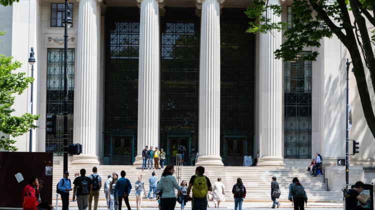 Qs Ranks Mit The World S No 1 University For 2023 24 Mit Department