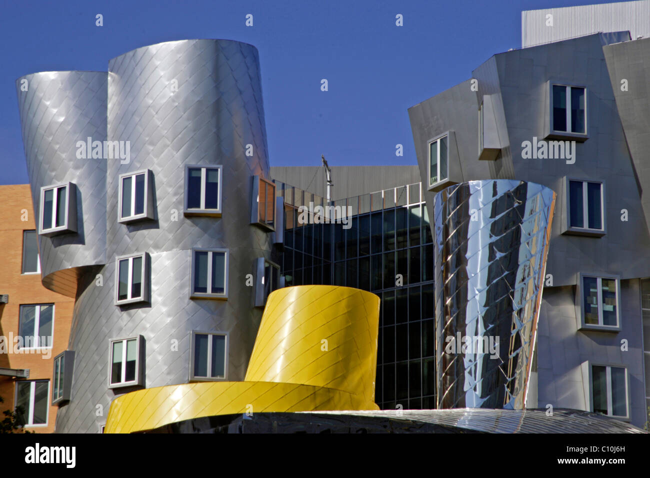 Ray And Maria Stata Center Frank Gehry 2004 Mit Building 32 Gehry