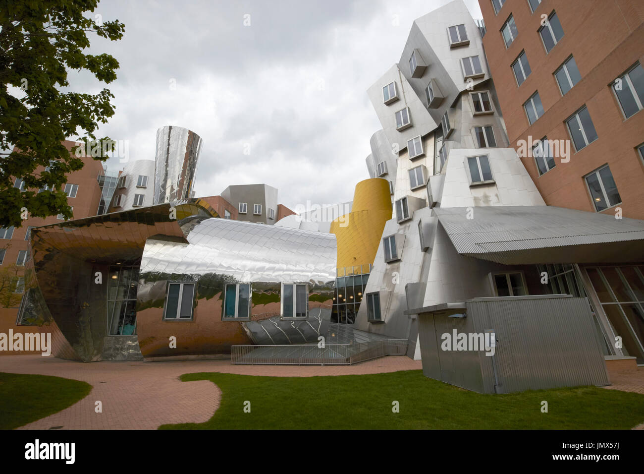 Ray And Maria Stata Center Mit Massachusetts Institute Of Technology Boston Usa Stock Photo Alamy