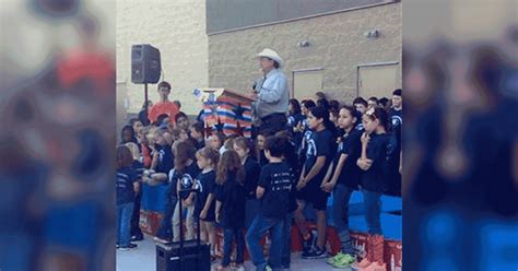 San Angelo Community Celebrates New Walmart Opening