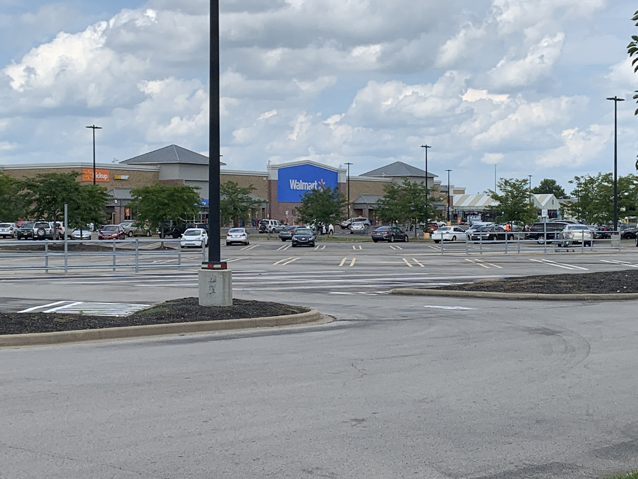 Update 2 Stores On Veterans Parkway In Clarksville Reopen After Bomb