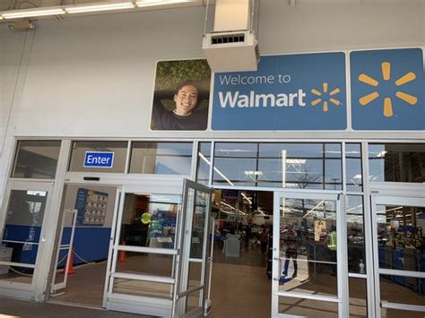 Walmart 62 Photos Amp 77 Reviews Department Stores 2220 State Rte 27 Edison Nj Phone