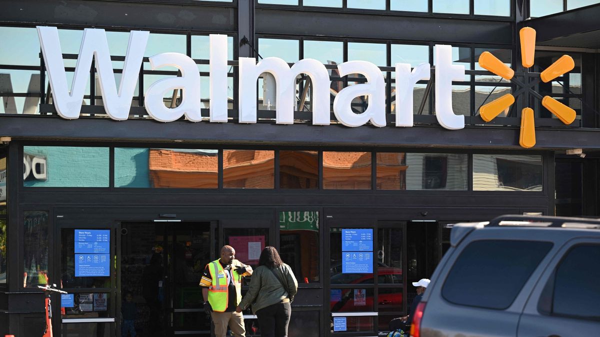 Walmart Joins Target In Closing A Bunch Of Stores Across The Us In 2023