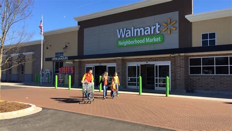 Walmart Neighborhood Market Opens In Clemson