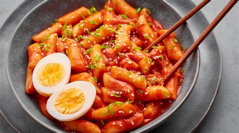 What Is Tteokbokki And What Does It Taste Like