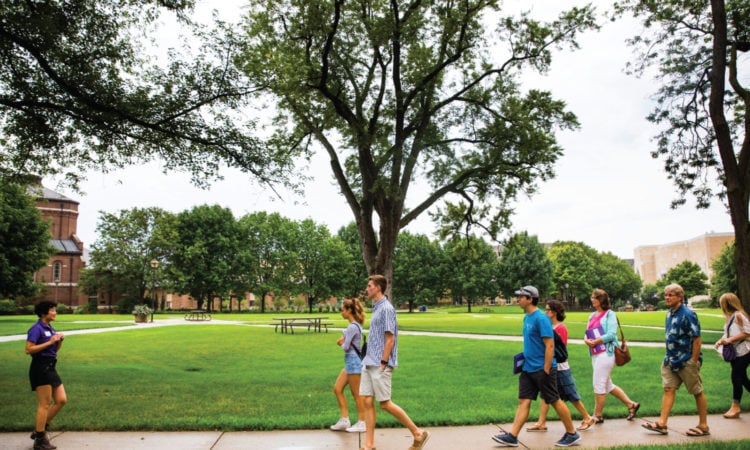 Your Ultimate Guide To College Campus Tours